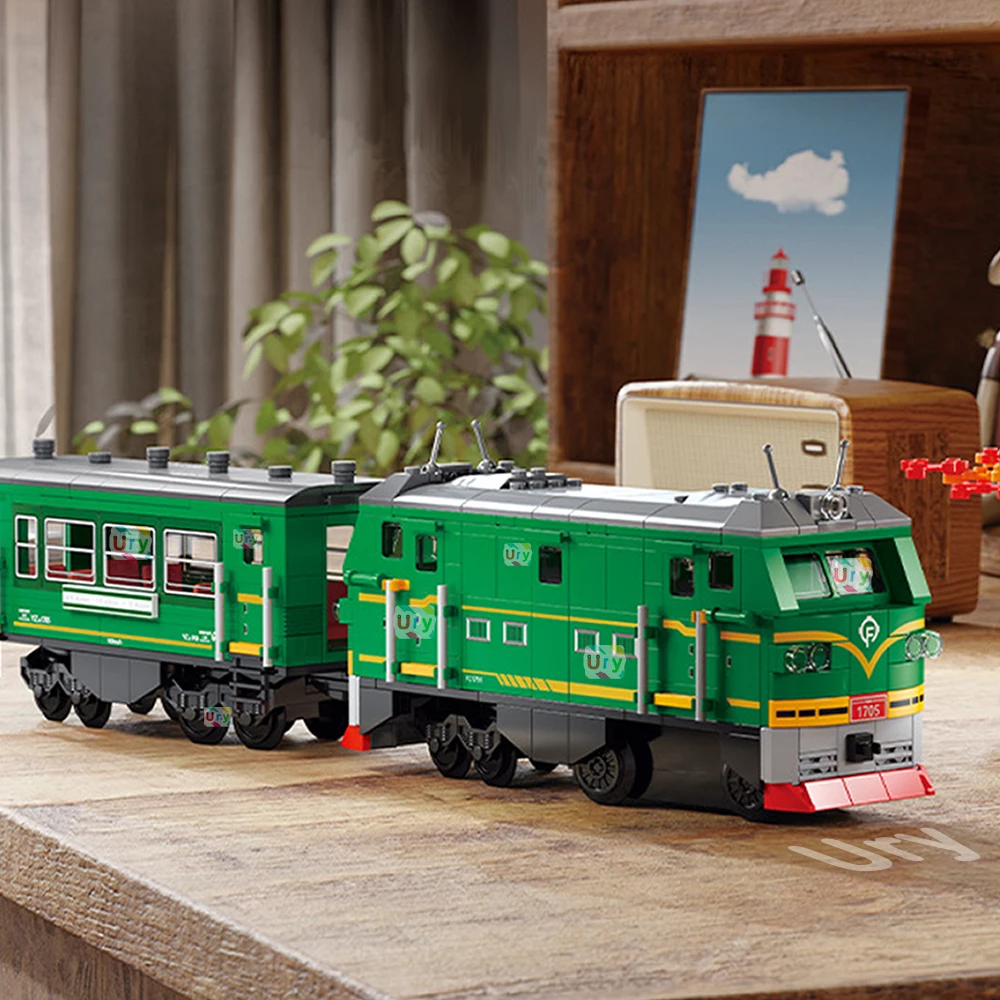Technical Retro Green Steam Tr - Lego Set City review and price